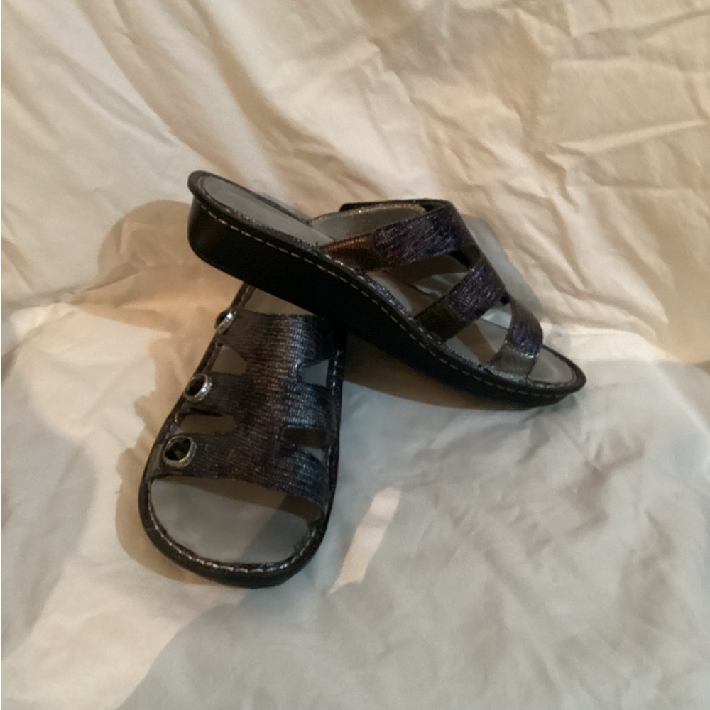 Woman sandals